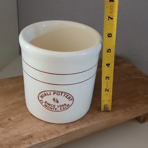 Miali Pottery - Picture 4 of 5